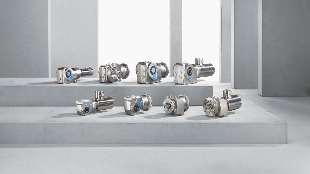 Stainless steel servo geared motors from SEW-EURODRIVE for hygiene-critical applications in the food industry.