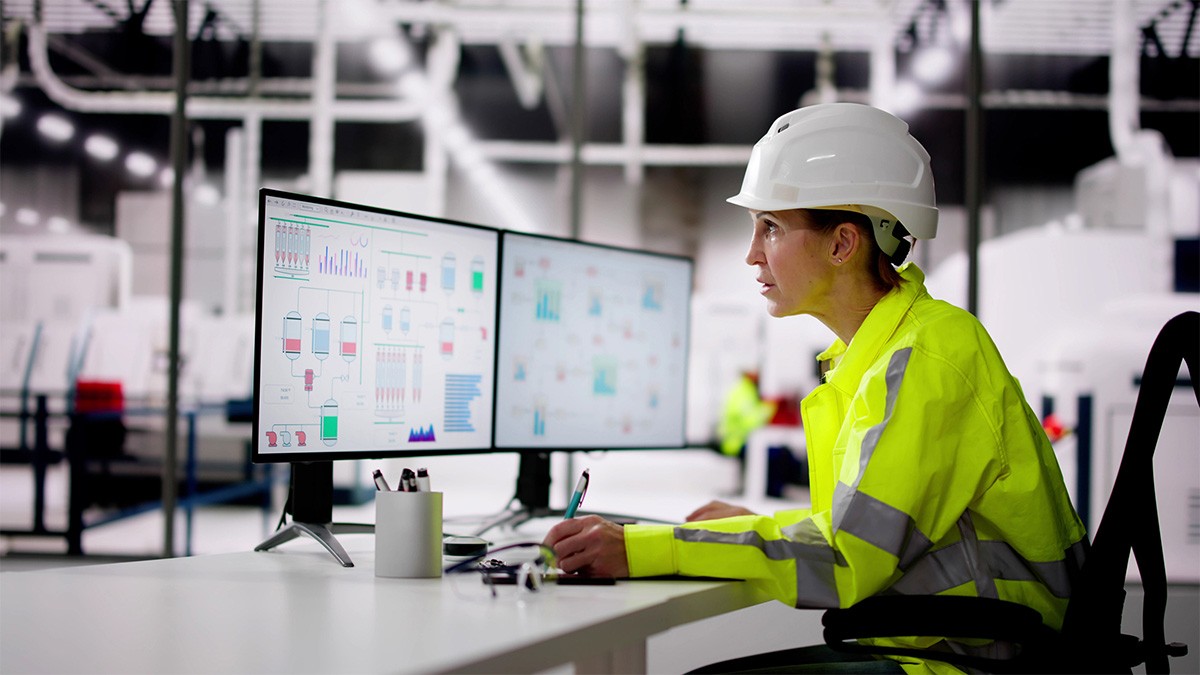 New Industry 4.0 tools offer real-time diagnostics, pre-alarms and maintenance recommendations from experts to reduce unplanned downtime in evaporation, drying and liquid systems. Copyright: © GEA / Getty Images