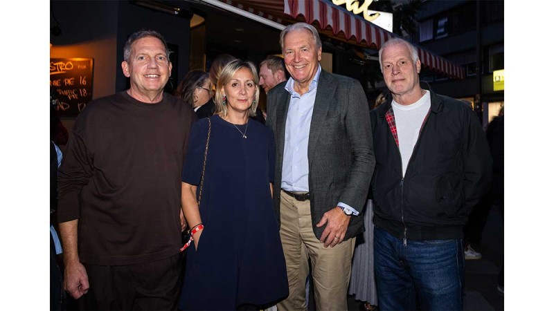 Robert Danch und Ljiljana Radlovic, die Gründer und GF der DC Open, mit Gerald Böse, CEO der Koelnmesse, und Daniel Hug, Artistic Director der ART COLOGNE. Copyright: Koelnmesse