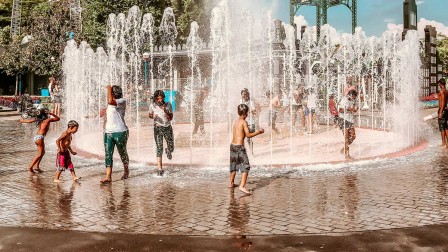 Öffentlicher Raum für Sport und Freizeit Öffentlicher Raum für Sport und Freizeit