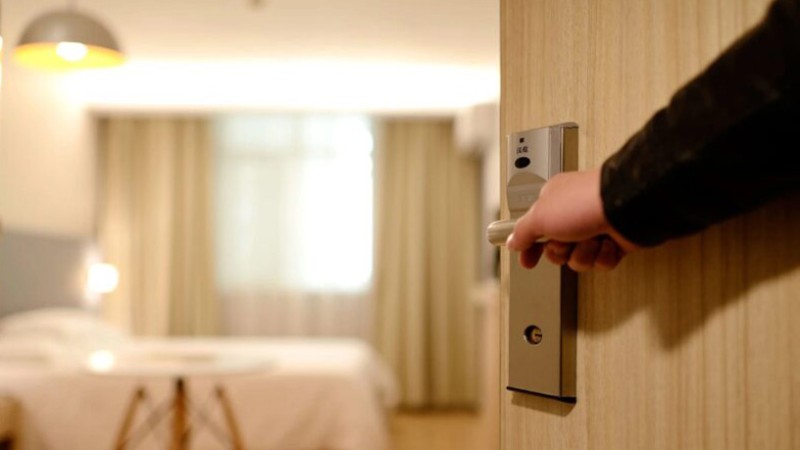 Hotels & accomodation