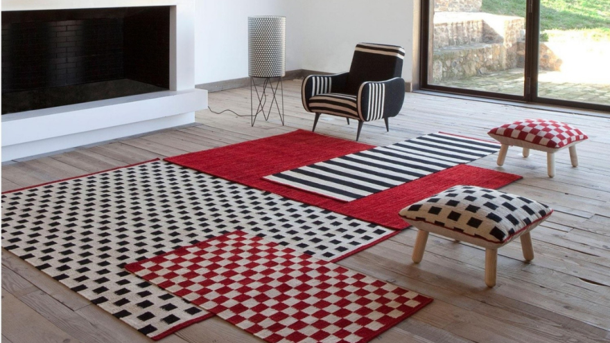 Patterned carpets and stools in the living room. Patterned carpets and stools in the living room.
