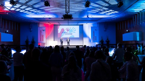 Kind+Jugend_25_Innovation_Award_Photowall_3