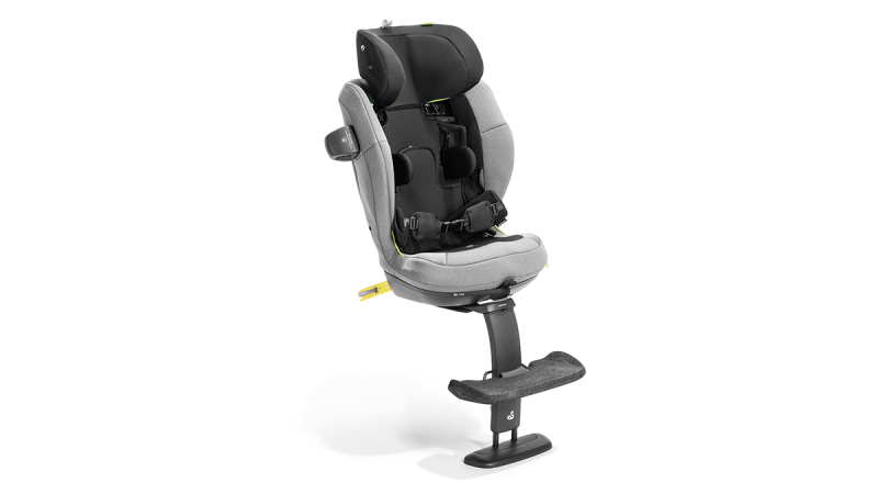 Charlie Integral child car seat with adjustable headrest, five-point harness, and support leg