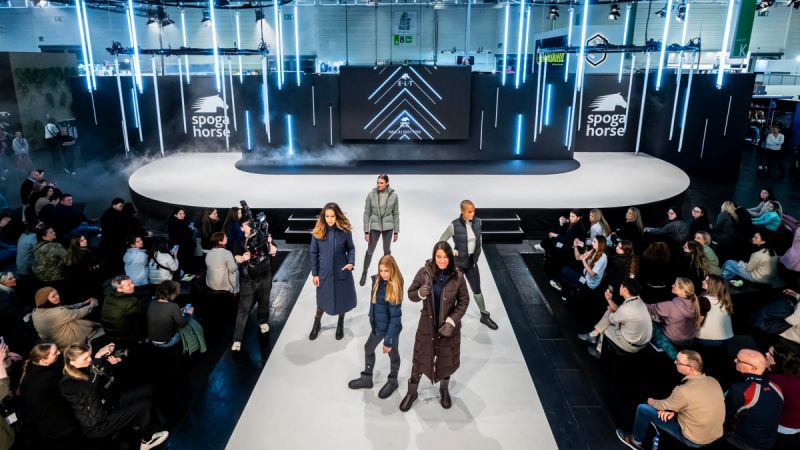 spoga horse FASHION WALK